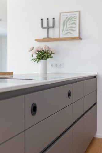 Die beiden Steckdosen sind sehr praktisch, so kann man die Sauce Bernaise im Wasserbad schlagen, oder direkt etwas pürieren